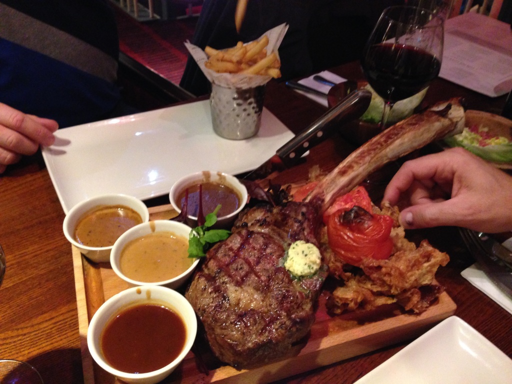 Language course abroad Wales and England 2016 - A deserved Piece Of Beef, CARDIFF, WALES